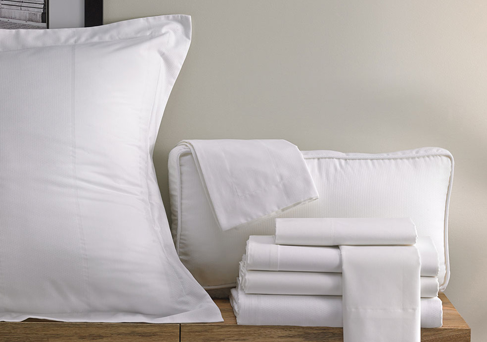 Buy Luxury Hotel Bedding from Marriott Hotels - Platinum Stitch Bed &  Bedding Set