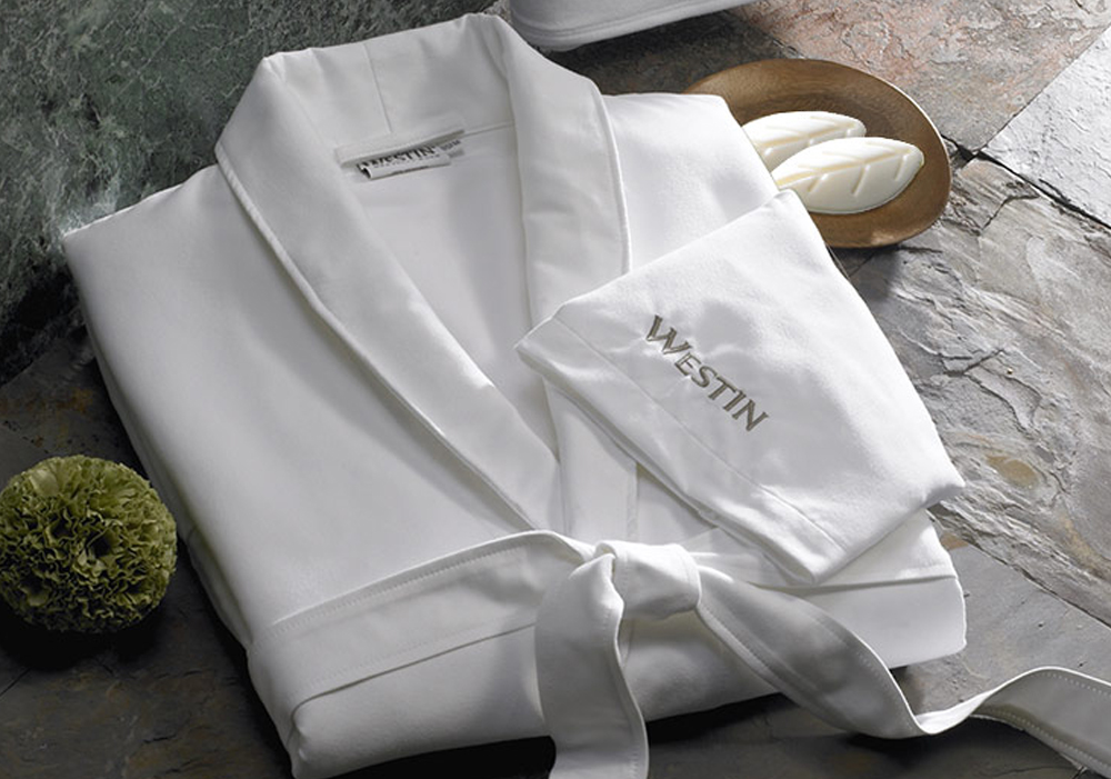 https://www.boutiques.marriottbonvoy.com/wp-content/uploads/2019/09/westin-spa-robe-HB-400.jpg