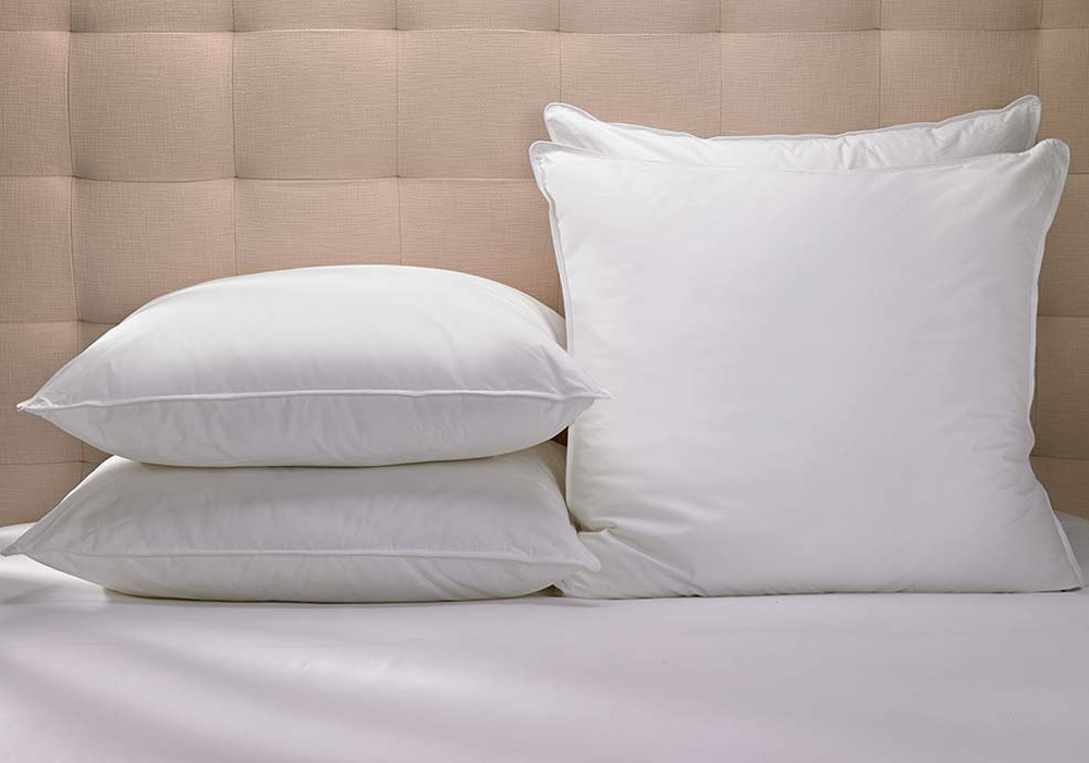 Buy Luxury Hotel Bedding from Marriott Hotels - Clear Ice Cube Mold