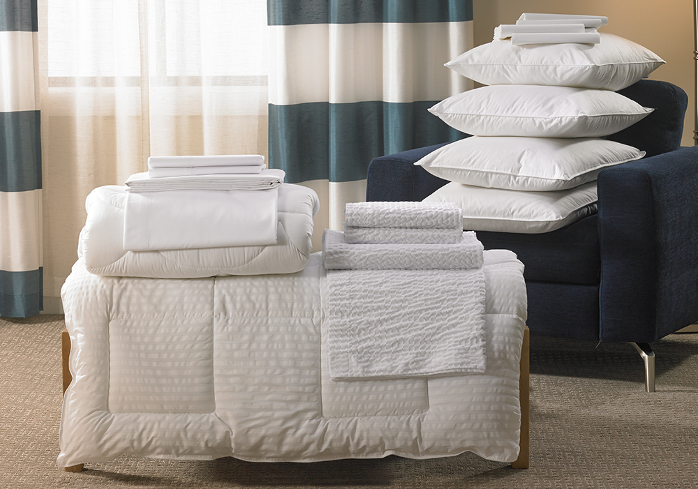 https://www.boutiques.marriottbonvoy.com/wp-content/uploads/2019/10/fairfield-store-ffi-101-be-tx-bedding-set.jpg