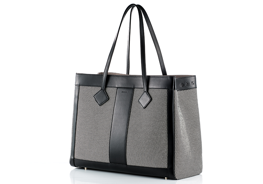 The Grand Tourista Bag By Jason Wu