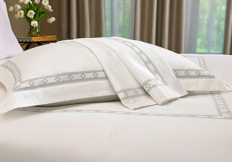 Diamond Border Linens