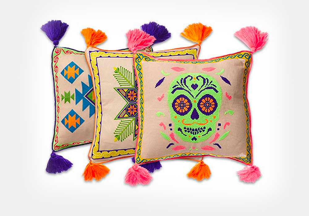 W Punta De Mita Pillows