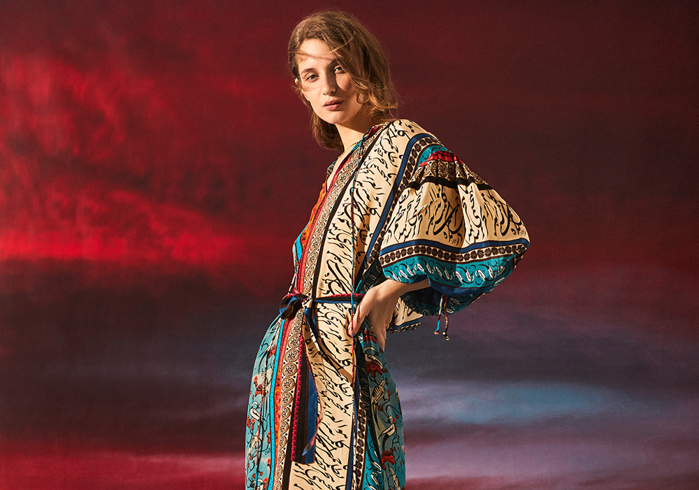 Chufy X The Luxury Collection: Alqamar Long Robe